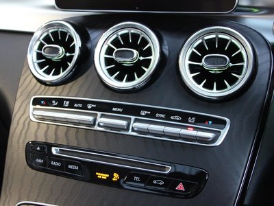 2019 Mercedes-BENZ GLC AMG 照片 20
