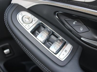 2019 Mercedes-BENZ GLC AMG 照片 27