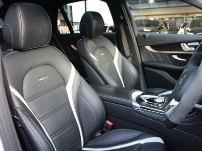 صورة 8 لـ 2019 Mercedes-BENZ GLC AMG