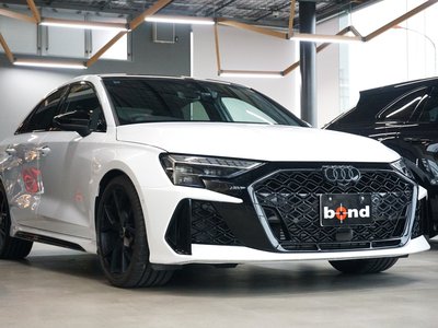 صورة 3 لـ 2025 AUDI RS3 SEDAN