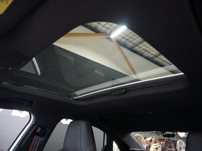 صورة 14 لـ 2025 AUDI RS3 SEDAN