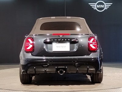 صورة 74 لـ 2026 MINI COOPER CONVERTIBLE