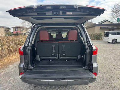صورة 10 لـ 2015 Lexus LX