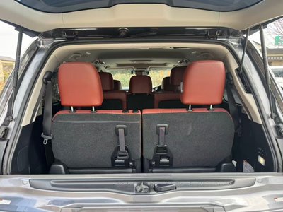 صورة 9 لـ 2015 Lexus LX