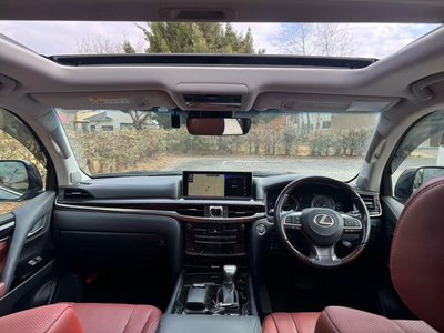 صورة 17 لـ 2015 Lexus LX