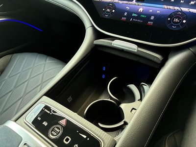 2025 Mercedes-BENZ EQS photo 4