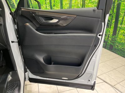 2025 Toyota ALPHARD — фото 41