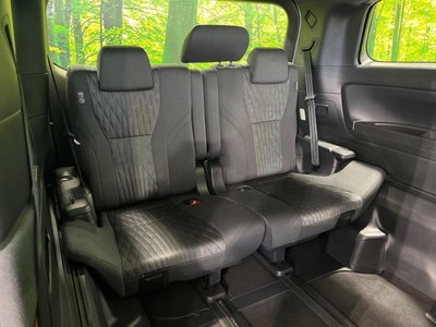 2025 Toyota ALPHARD — фото 10