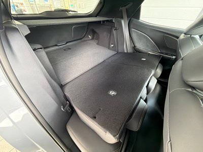 2025 Lexus LBX — миниатюра 55