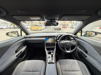 2025 Lexus LBX — миниатюра 8