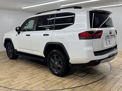 2023 Toyota LAND CRUISER 300 thumbnail 72