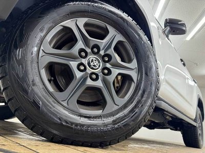 2023 Toyota LAND CRUISER 300 thumbnail 20