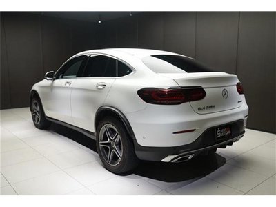 2022 Mercedes-BENZ GLC photo 2