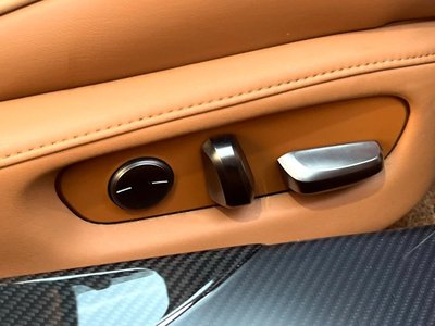 2017 Lexus LC — фото 36
