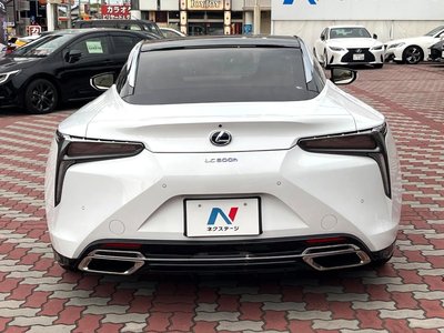2017 Lexus LC — фото 15