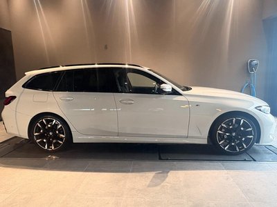 2026 BMW 3 SERIES TOURING photo 8