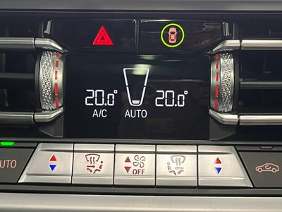 2022 BMW X4 thumbnail 32
