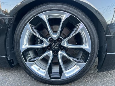 2017 Lexus LC 照片 40