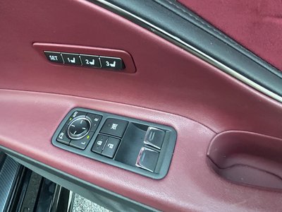 2017 Lexus LC 照片 24