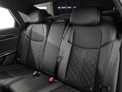 2020 AUDI S8 缩略图 12