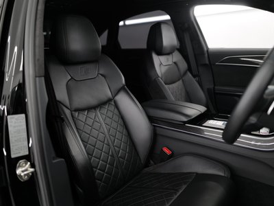 2020 AUDI S8 缩略图 7