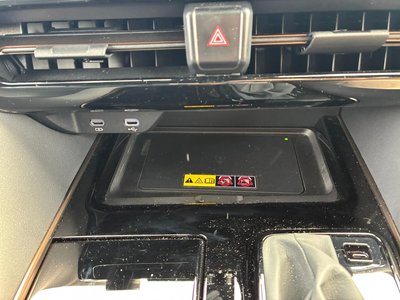 صورة 34 لـ 2024 Toyota ALPHARD