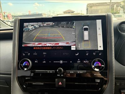 صورة 18 لـ 2024 Toyota ALPHARD