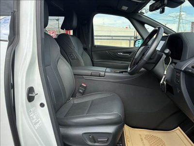 صورة 14 لـ 2024 Toyota ALPHARD