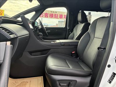 صورة 15 لـ 2024 Toyota ALPHARD
