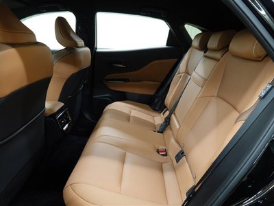 2025 Toyota CROWN SPORT 照片 10