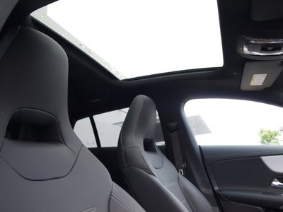2025 Mercedes-BENZ CLA thumbnail 29