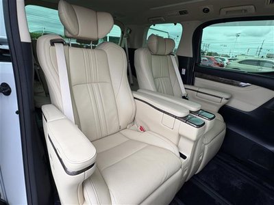 2021 Toyota ALPHARD — фото 28
