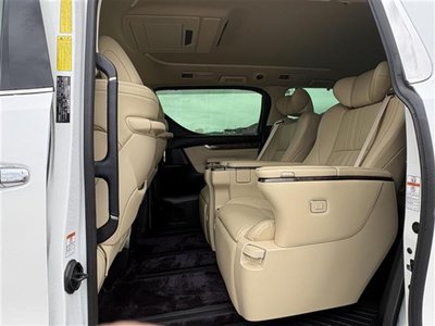 2021 Toyota ALPHARD — фото 30