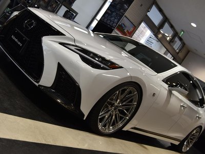 2021 Lexus LS photo 2