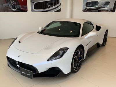 2022 Maserati MC20 照片 2