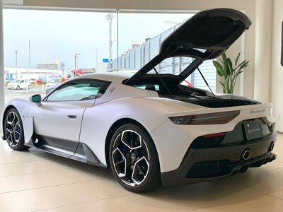 2022 Maserati MC20 照片 9
