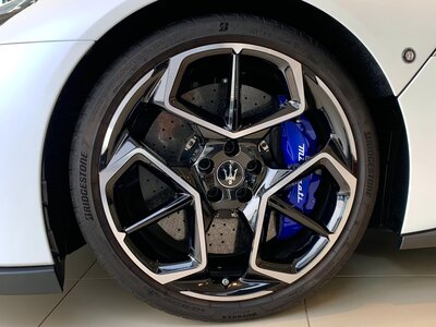 2022 Maserati MC20 照片 19