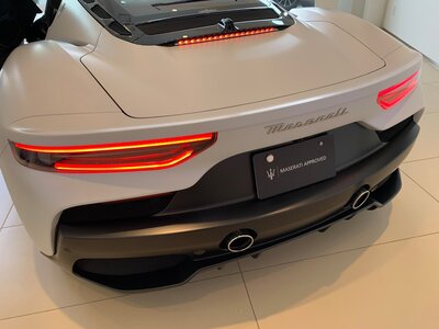 2022 Maserati MC20 照片 48