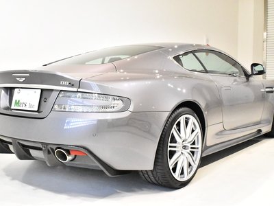 2010 Aston Martin DBS — фото 10
