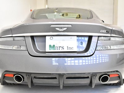 2010 Aston Martin DBS — фото 11