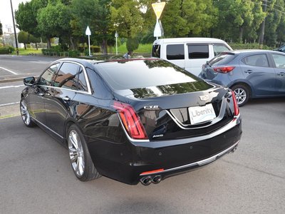 2017 Cadillac CT6 照片 9