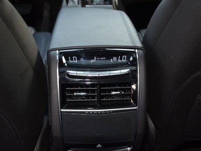 2017 Cadillac CT6 照片 47