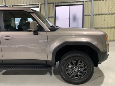 2025 Toyota LAND CRUISER 250 — фото 10