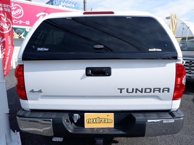2020 Toyota TUNDRA thumbnail 17