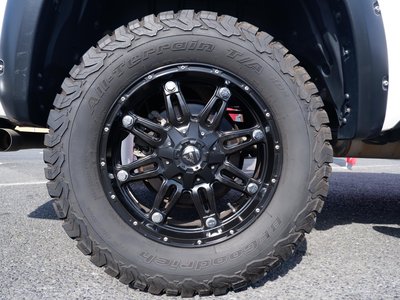 2020 Toyota TUNDRA thumbnail 28