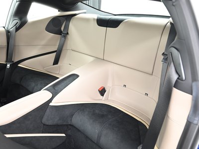 2022 Ferrari ROMA — миниатюра 19