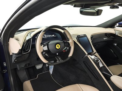 2022 Ferrari ROMA — фото 15