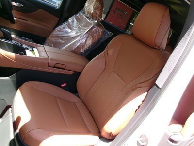 صورة 29 لـ 2026 Toyota VELLFIRE