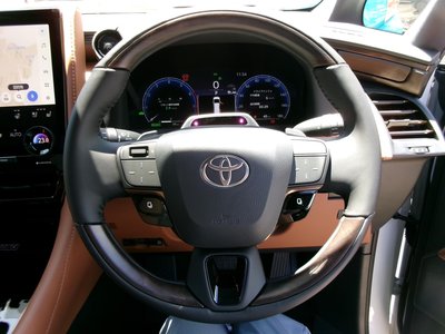 صورة 22 لـ 2026 Toyota VELLFIRE