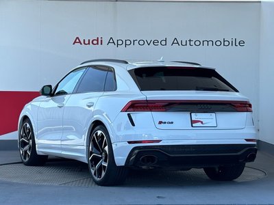 صورة 9 لـ 2024 AUDI RS Q8